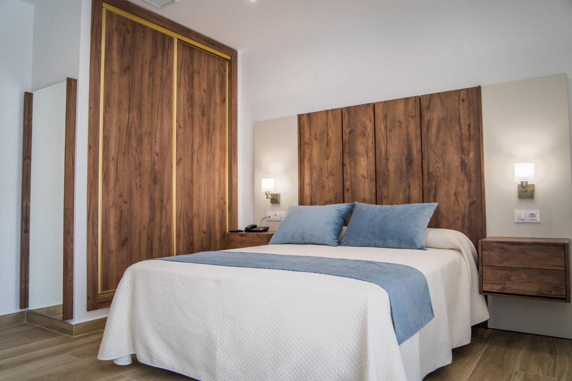 Hotel Rural La Teja Сегура-де-Леон Экстерьер фото